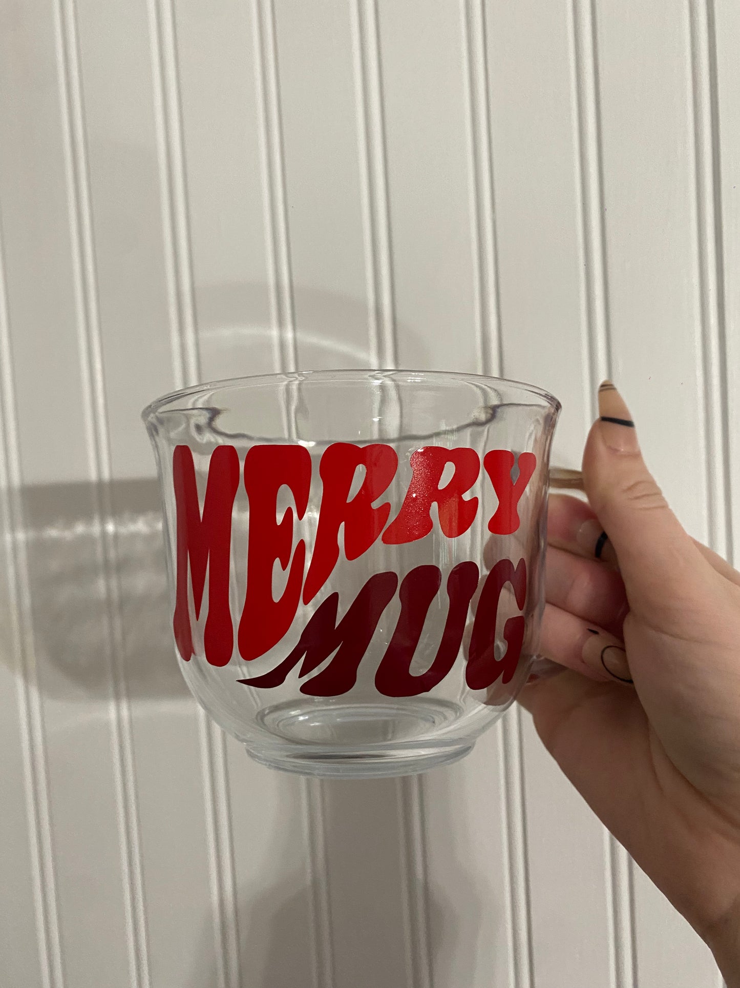“Merry Mug" Glass Mug